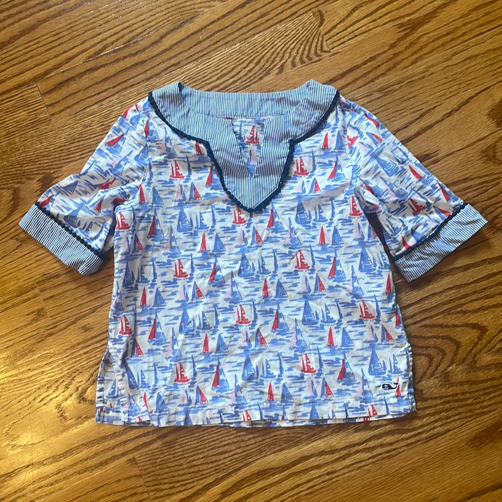 Vineyard Vines Sailboat Top. Size:2T